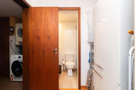 Casa de condomínio à venda com 180m², 3 quartos e 2 vagasÁrea de Serviço