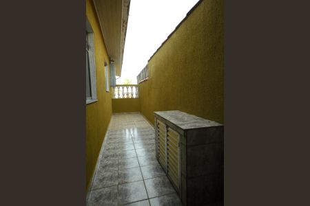 Casa à venda com 162m², 3 quartos e 2 vagasQuintal/Frente 