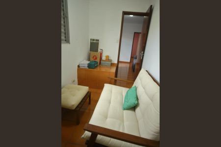 Casa à venda com 162m², 3 quartos e 2 vagasEscritório 
