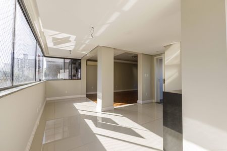 Apartamento à venda com 137m², 3 quartos e 2 vagasSala