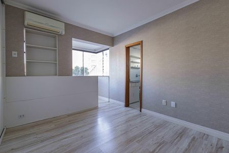 Apartamento à venda com 137m², 3 quartos e 2 vagasSuíte 