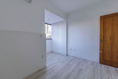 Apartamento à venda com 137m², 3 quartos e 2 vagasQuarto 2 