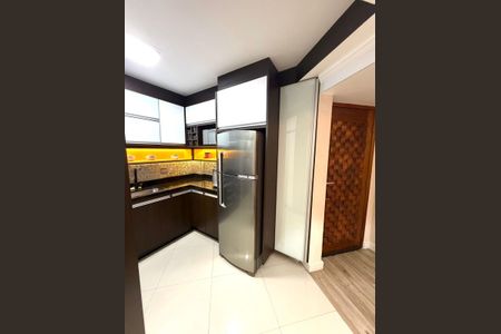 Apartamento à venda com 55m², 2 quartos e 1 vagaCozinha