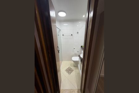Banheiro de apartamento à venda com 2 quartos, 55m² em Bandeiras, Osasco