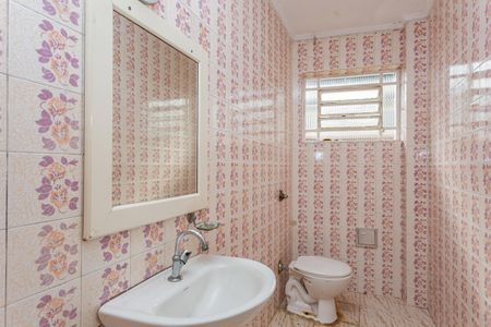 Casa para alugar com 220m², 3 quartos e 3 vagas Casa para alugar com 220m², 3 quartos e 3 vagasLavabo