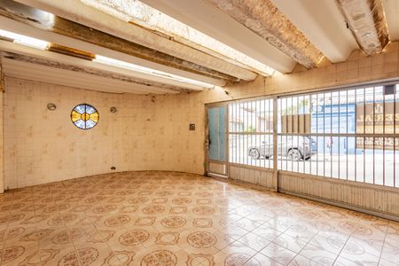 Casa para alugar com 220m², 3 quartos e 3 vagas Casa para alugar com 220m², 3 quartos e 3 vagasGaragem