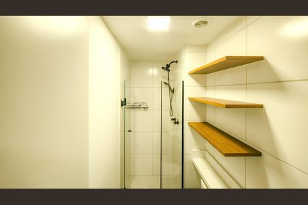 Apartamento à venda com 35m², 2 quartos e sem vaga Apartamento à venda com 35m², 2 quartos e sem vagaBanheiro