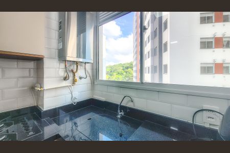Apartamento à venda com 35m², 2 quartos e sem vaga Apartamento à venda com 35m², 2 quartos e sem vagaCozinha e Área de Serviço
