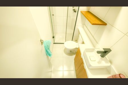 Apartamento à venda com 35m², 2 quartos e sem vaga Apartamento à venda com 35m², 2 quartos e sem vagaBanheiro