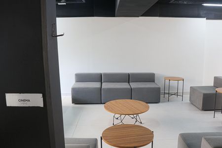 Apartamento à venda com 35m², 2 quartos e sem vaga Apartamento à venda com 35m², 2 quartos e sem vagaCinema