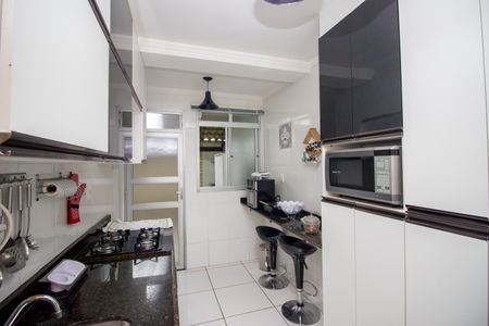 Apartamento à venda com 115m², 2 quartos e 1 vagaCozinha e Área de Serviço