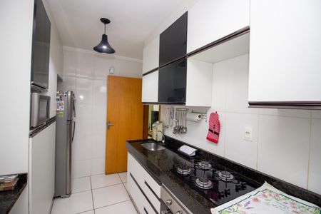 Apartamento à venda com 115m², 2 quartos e 1 vagaCozinha e Área de Serviço