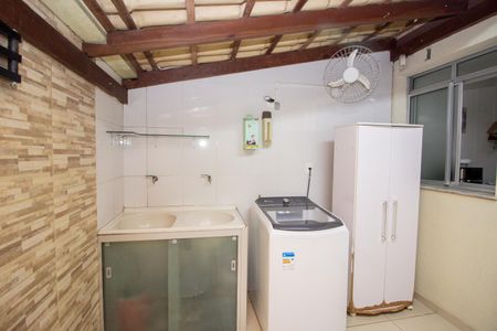 Apartamento à venda com 115m², 2 quartos e 1 vagaCozinha e Área de Serviço