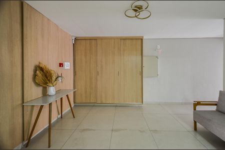 Apartamento à venda com 58m², 2 quartos e 2 vagasHall de entrada
