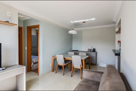 Apartamento à venda com 58m², 2 quartos e 2 vagasSala Ambientes