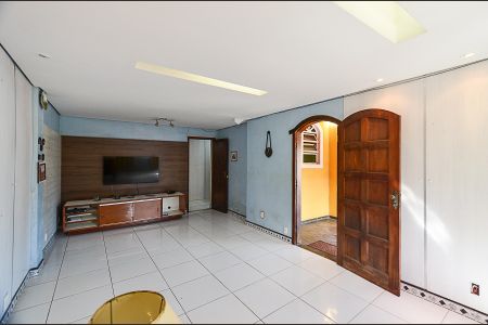Sala de Estar de casa à venda com 4 quartos, 210m² em Alvorada, Belo Horizonte