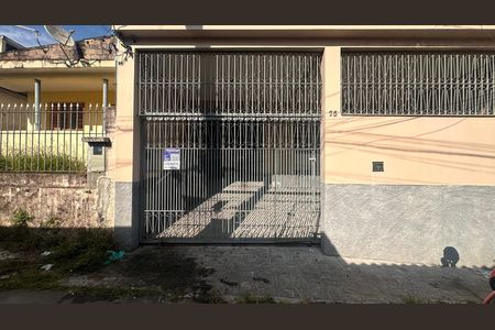 Casa à venda com 420m², 3 quartos e 4 vagasFachada