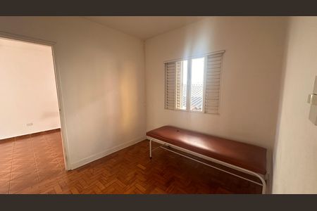 Casa à venda com 420m², 3 quartos e 4 vagasQuarto