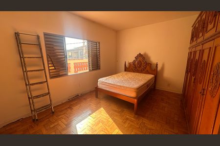 Casa à venda com 420m², 3 quartos e 4 vagasSuíte