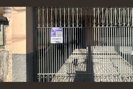Casa à venda com 420m², 3 quartos e 4 vagasFachada