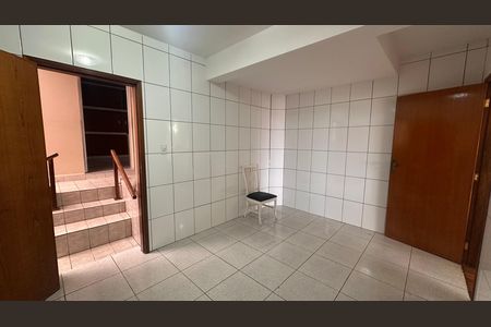 Casa à venda com 3 quartos, 420m² em Jardim Sao Luiz, São Paulo