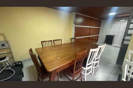 Casa à venda com 420m², 3 quartos e 4 vagasCopa