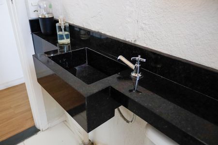 Apartamento à venda com 43m², 2 quartos e 1 vagaBanheiro