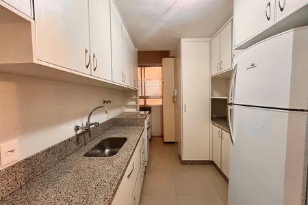 Apartamento para alugar com 105m², 3 quartos e 1 vaga Apartamento para alugar com 105m², 3 quartos e 1 vagaCozinha