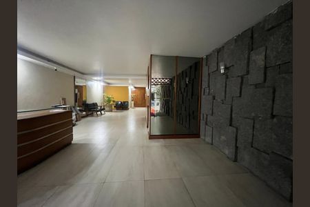 Apartamento para alugar com 105m², 3 quartos e 1 vaga Apartamento para alugar com 105m², 3 quartos e 1 vagaHall de entrada