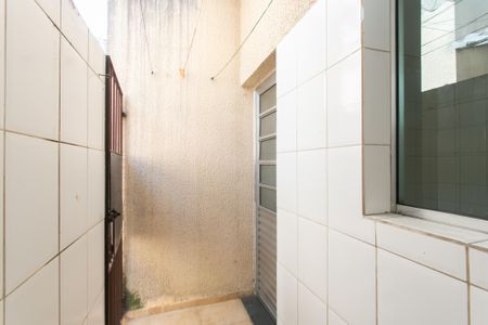 Casa para alugar com 35m², 1 quarto e sem vagaÁrea de Serviço 
