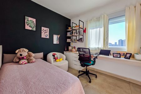 Apartamento à venda com 91m², 3 quartos e 1 vagaQuarto 2