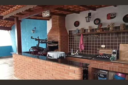 Casa à venda com 220m², 3 quartos e 2 vagasFoto 35