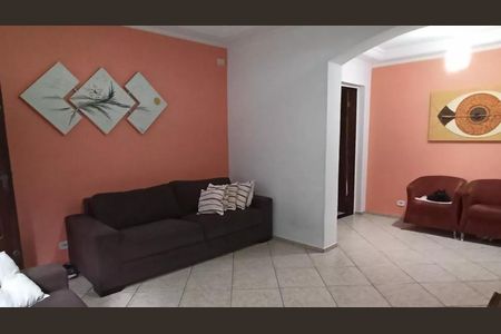 Casa à venda com 220m², 3 quartos e 2 vagasFoto 08