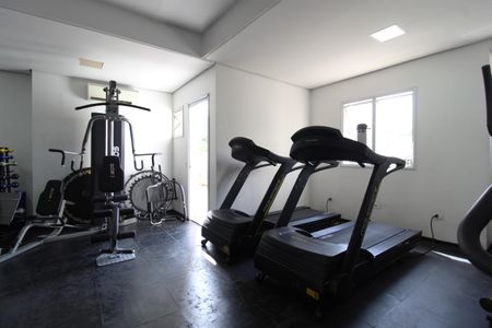 Apartamento à venda com 81m², 2 quartos e 2 vagasÁrea Comum - Academia