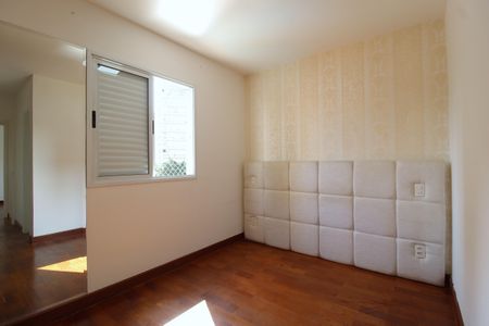 Apartamento à venda com 81m², 2 quartos e 2 vagasQuarto 2 - Suíte