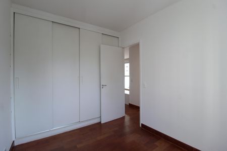 Apartamento à venda com 81m², 2 quartos e 2 vagasQuarto 1