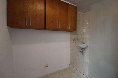 Apartamento à venda com 81m², 2 quartos e 2 vagasÁrea de Serviço
