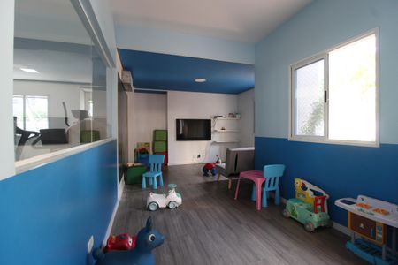 Apartamento à venda com 81m², 2 quartos e 2 vagasÁrea Comum - Brinquedoteca