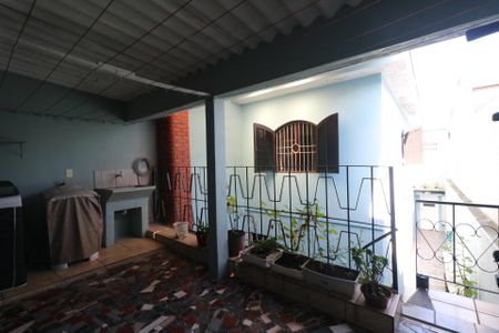 Casa à venda com 194m², 3 quartos e 2 vagasÁrea de Serviço