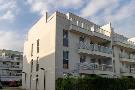 Apartamento para alugar com 140m², 4 quartos e 2 vagas Apartamento para alugar com 140m², 4 quartos e 2 vagasPlaquinha