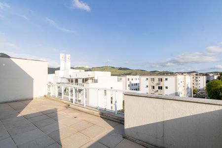 Apartamento para alugar com 140m², 4 quartos e 2 vagas Apartamento para alugar com 140m², 4 quartos e 2 vagasTerraço