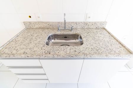 Apartamento para alugar com 140m², 4 quartos e 2 vagas Apartamento para alugar com 140m², 4 quartos e 2 vagasCozinha e Área de Serviço