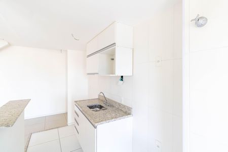 Apartamento para alugar com 140m², 4 quartos e 2 vagas Apartamento para alugar com 140m², 4 quartos e 2 vagasCozinha e Área de Serviço