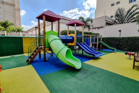 Apartamento à venda com 164m², 3 quartos e 4 vagasÁrea comum - Playground