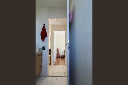 Apartamento à venda com 44m², 2 quartos e 1 vaga Apartamento à venda com 44m², 2 quartos e 1 vagaBanheiro