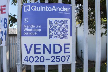 Apartamento à venda com 44m², 2 quartos e 1 vaga Apartamento à venda com 44m², 2 quartos e 1 vagaPlaquinha Instalada