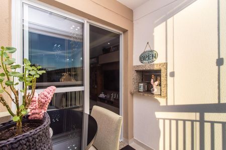 Apartamento para alugar com 72m², 3 quartos e 1 vagaVaranda