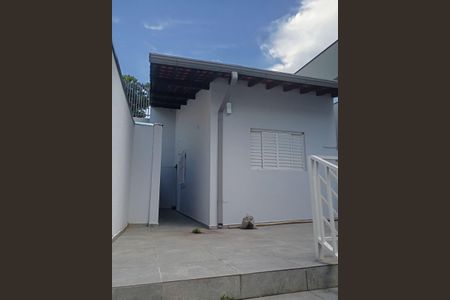 Casa para alugar com 1 quarto, 25m² em Vila Oliveira, Mogi das Cruzes