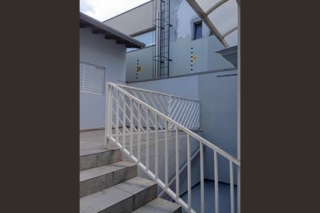 Casa para alugar com 1 quarto, 25m² em Vila Oliveira, Mogi das Cruzes