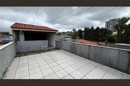 Casa à venda com 202m², 3 quartos e 2 vagasQuintal
